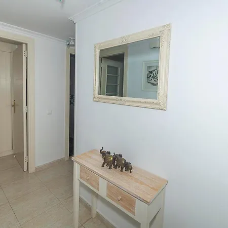 Apar2amen10 Del Edificio Coral Beach Con Preciosas Vistas Al Mar Apartment *